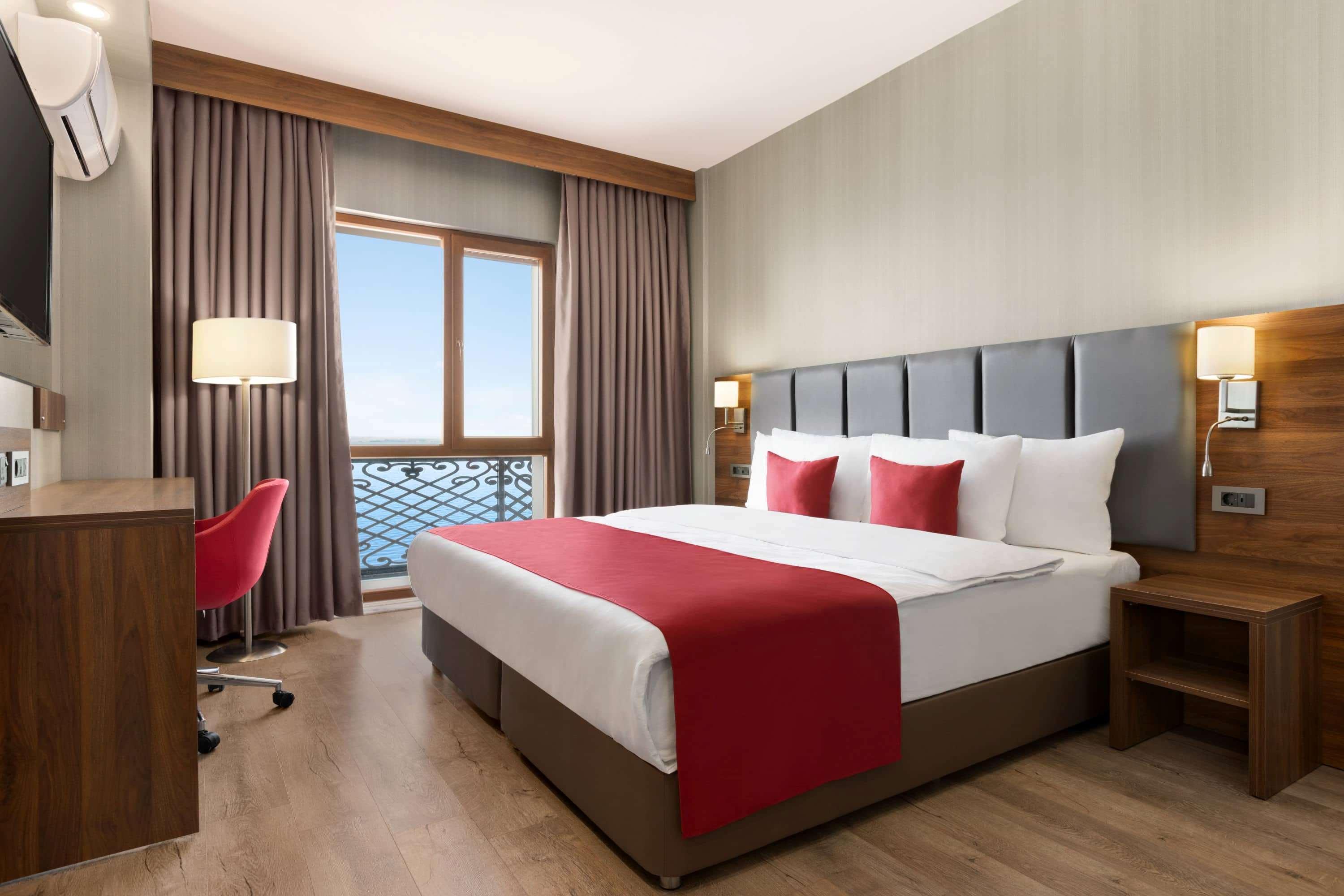 Ramada By Wyndham Van Εξωτερικό φωτογραφία