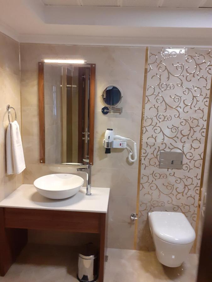 Ramada By Wyndham Van Εξωτερικό φωτογραφία